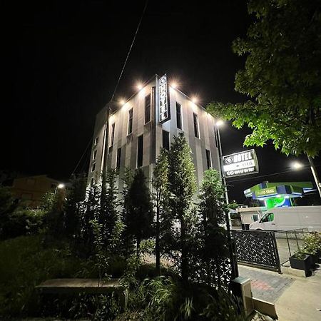 Bs Hotel Durrës Eksteriør billede