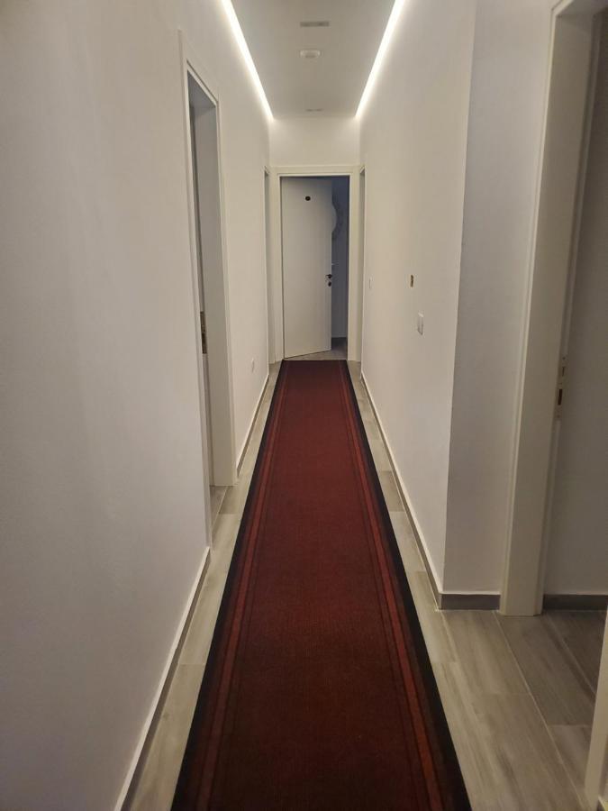 Bs Hotel Durrës Eksteriør billede