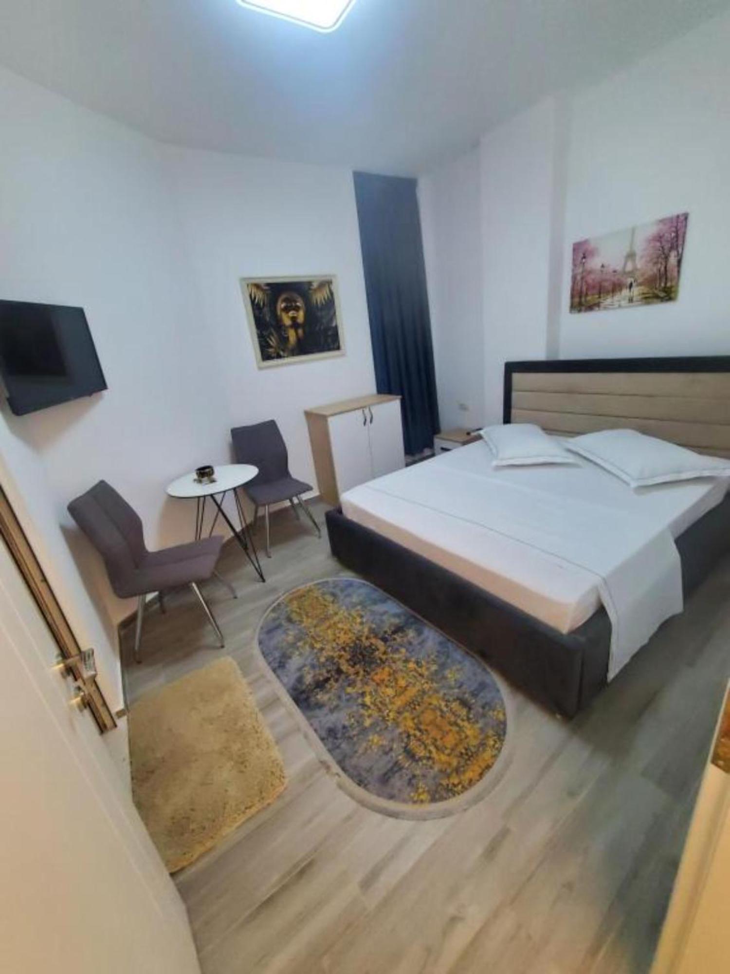 Bs Hotel Durrës Eksteriør billede