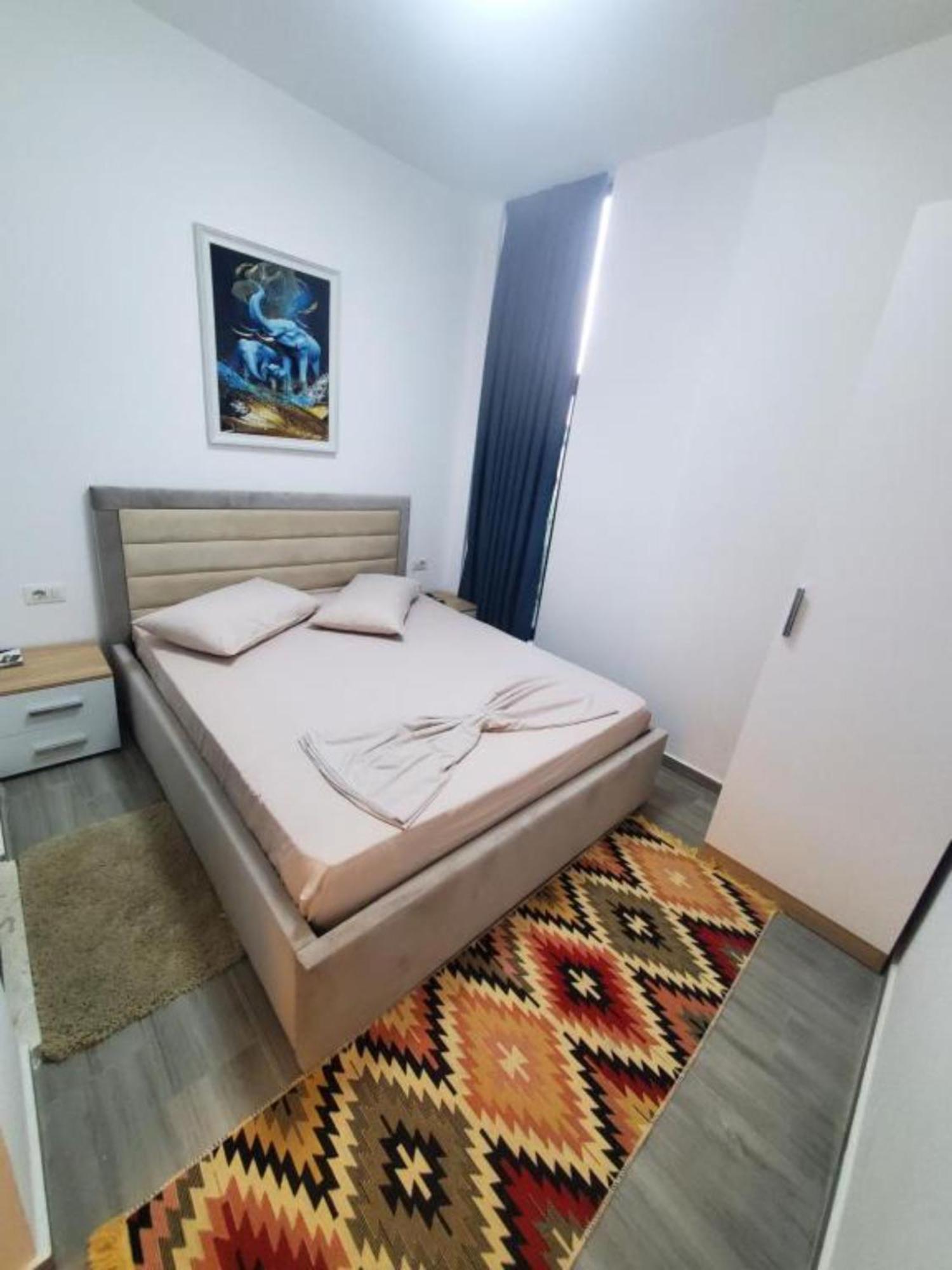Bs Hotel Durrës Eksteriør billede